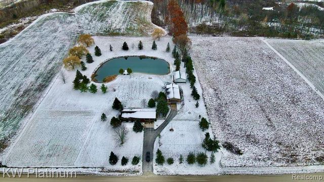 7383 Fisher Road, Grant, MI 48032