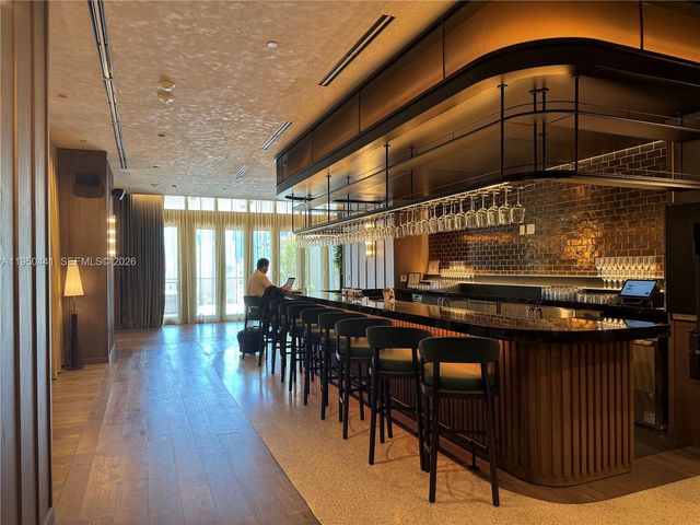 159 NE 6th St 2810, Miami, FL 33132