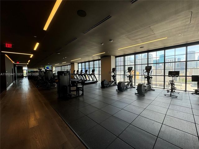 159 NE 6th St 2810, Miami, FL 33132