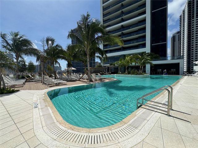 159 NE 6th St 2810, Miami, FL 33132