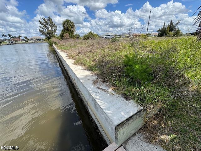 2850 NW 46th AVE, Cape Coral, FL 33993