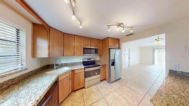 50 SE 12th Street 2570, Boca Raton, FL 33432