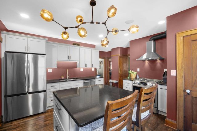 1835 N 57th STREET, Milwaukee, WI 53208