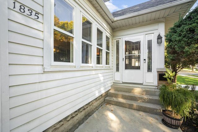 1835 N 57th STREET, Milwaukee, WI 53208