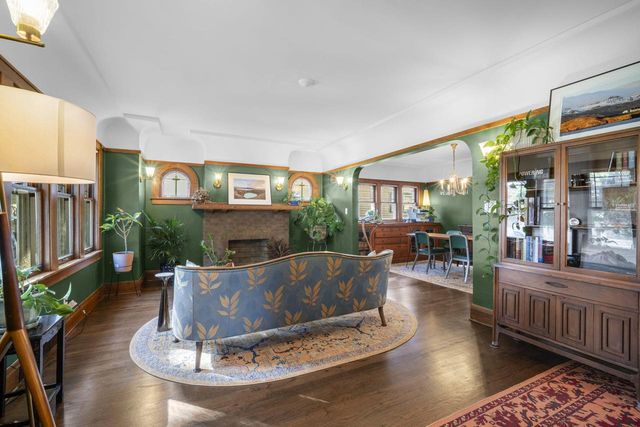1835 N 57th STREET, Milwaukee, WI 53208