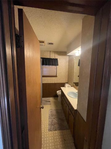 7124 S Danner Drive, Oklahoma City, OK 73159