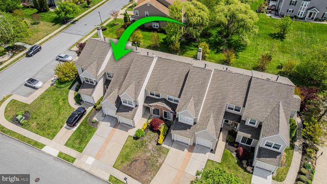1902 DORAL DR, Blackwood, NJ 08012
