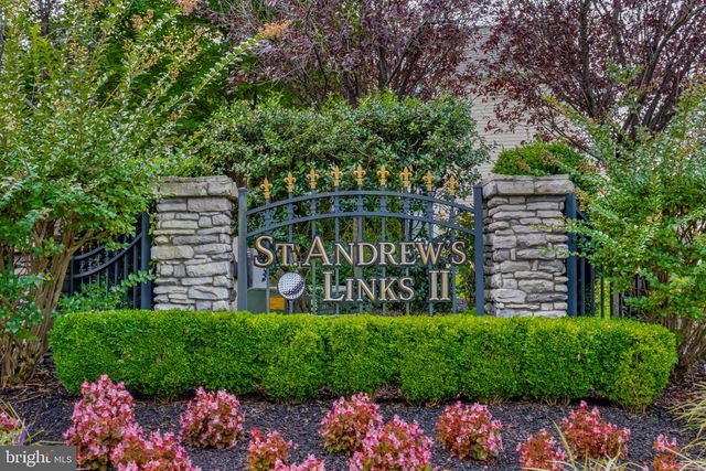 1902 DORAL DR, Blackwood, NJ 08012