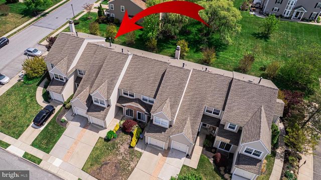 1902 DORAL DR, Blackwood, NJ 08012