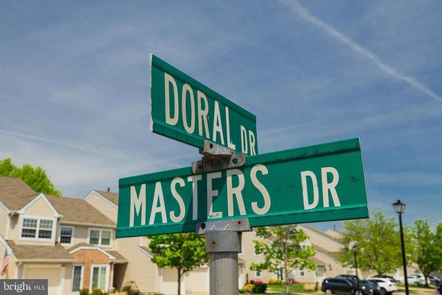 1902 DORAL DR, Blackwood, NJ 08012