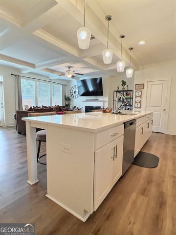 7622 Avalon Boulevard, Fairburn, GA 30213