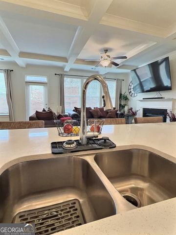 7622 Avalon Boulevard, Fairburn, GA 30213