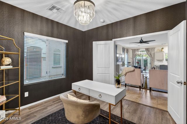 2725 E MINE CREEK Road 1135, Phoenix, AZ 85024