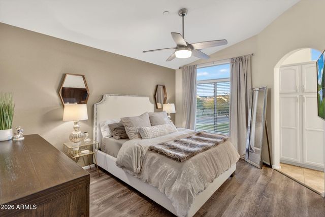 2725 E MINE CREEK Road 1135, Phoenix, AZ 85024