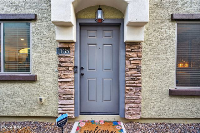 2725 E MINE CREEK Road 1135, Phoenix, AZ 85024