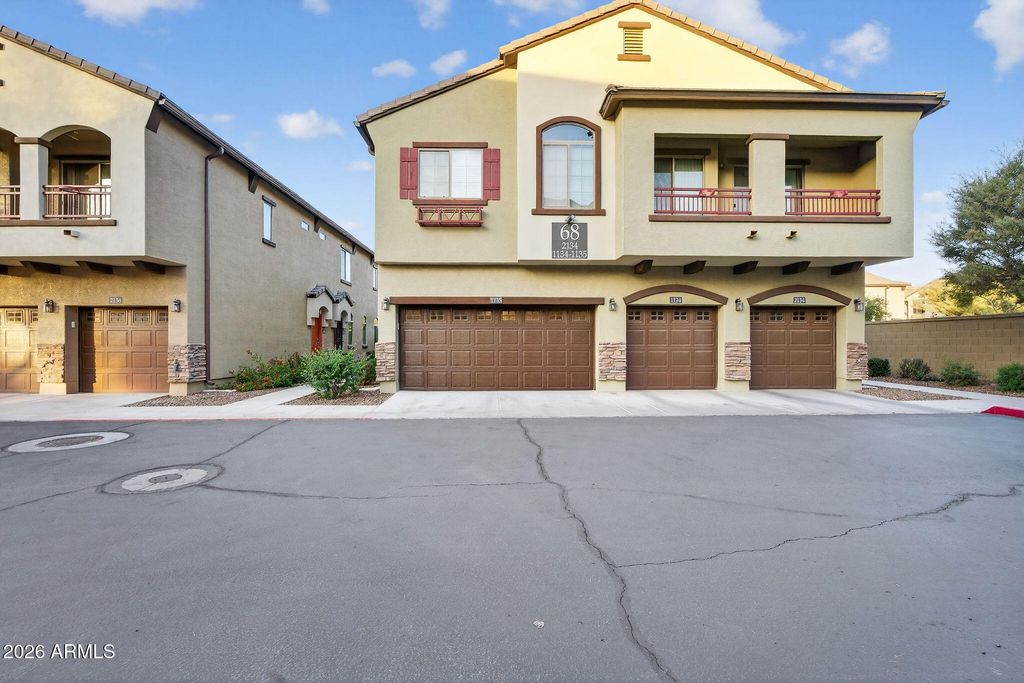 2725 E MINE CREEK Road 1135, Phoenix, AZ 85024