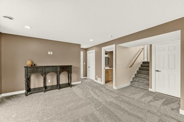 501 10th Street W, Mantorville, MN 55955