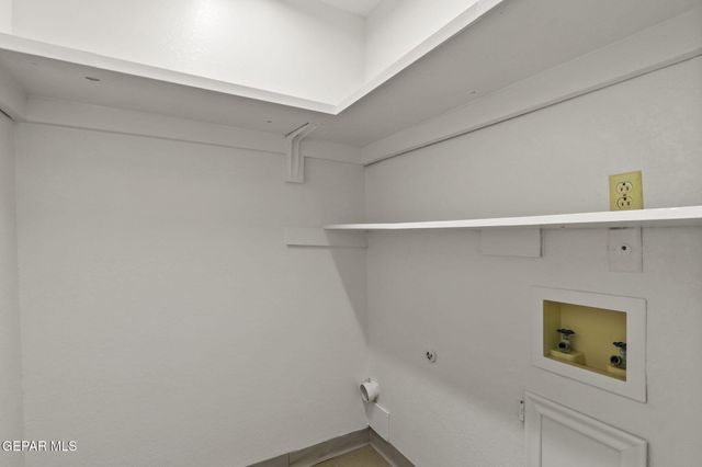 5440 VICEROY Drive, El Paso, TX 79924