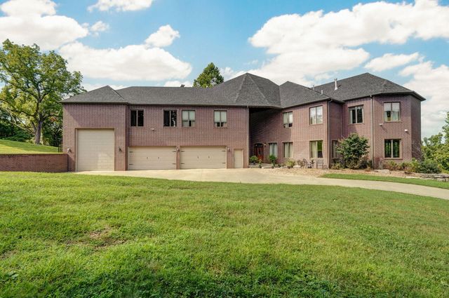 7906 W Farm Road 94, Willard, MO 65781