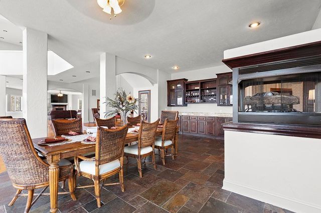 7906 W Farm Road 94, Willard, MO 65781