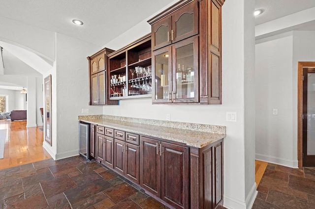 7906 W Farm Road 94, Willard, MO 65781