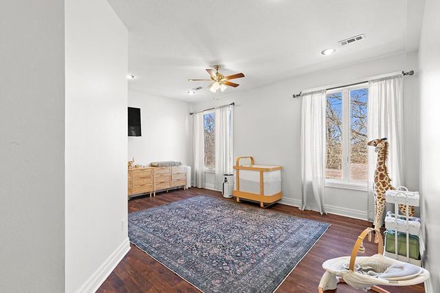 7906 W Farm Road 94, Willard, MO 65781