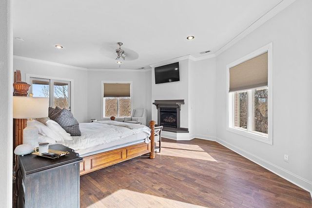 7906 W Farm Road 94, Willard, MO 65781