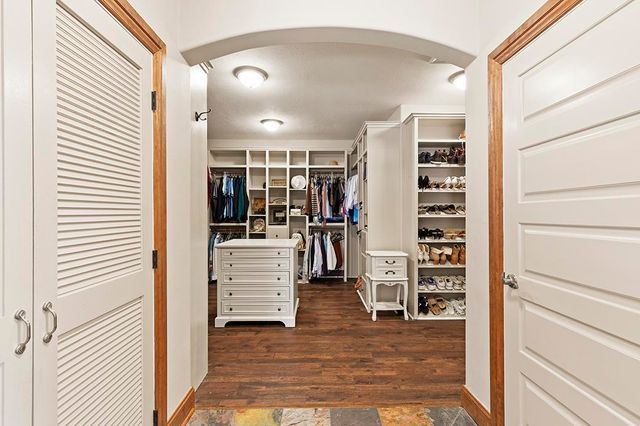 7906 W Farm Road 94, Willard, MO 65781