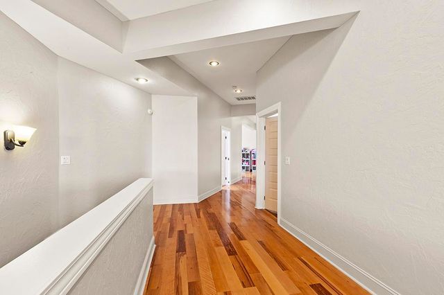 7906 W Farm Road 94, Willard, MO 65781