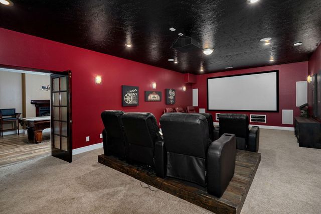 7906 W Farm Road 94, Willard, MO 65781