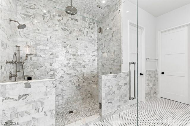 8 Pine Hollow Drive, Henderson, NV 89052