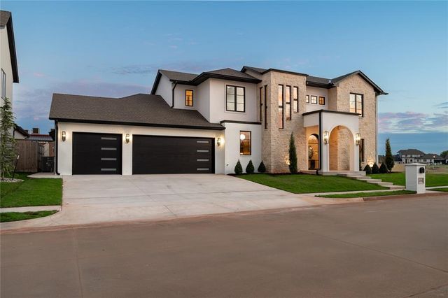 2216 Stone Mill Court, Yukon, OK 73099