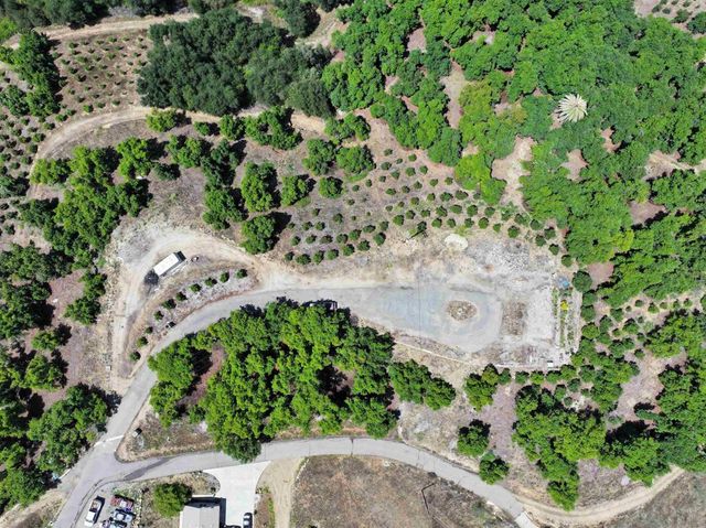 2682 Canyon Crest Dr., Escondido, CA 92027