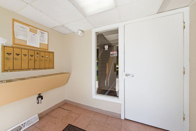 2630 Mitchell Drive 4, Woodridge, IL 60517