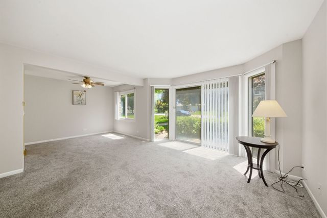 2630 Mitchell Drive 4, Woodridge, IL 60517