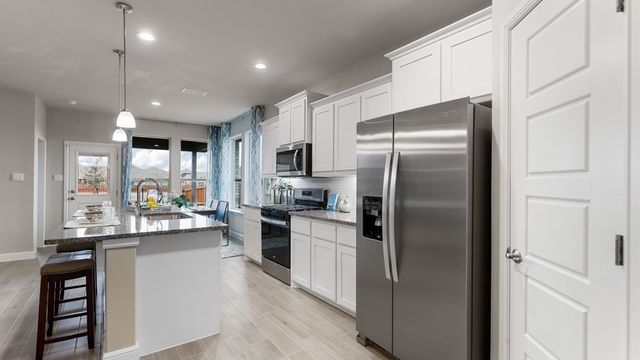 135 STANTON Avenue, Rhome, TX 76078