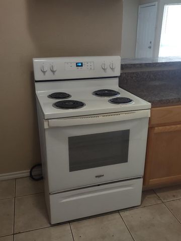 2432 E Timberview Lane, Arlington, TX 76014