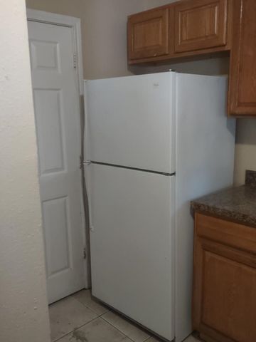 2432 E Timberview Lane, Arlington, TX 76014