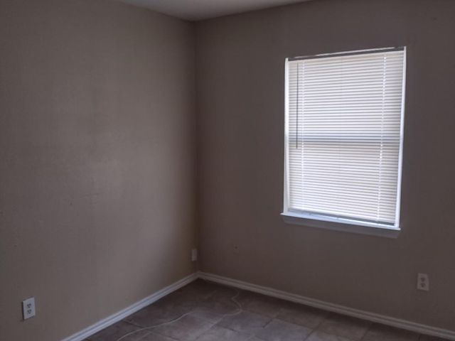 2432 E Timberview Lane, Arlington, TX 76014