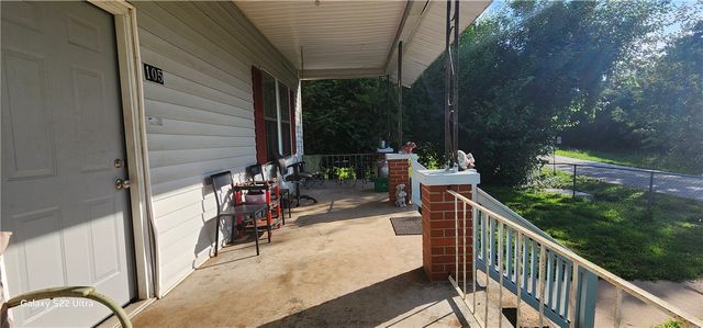 105 Hope Avenue, Seneca, SC 29678