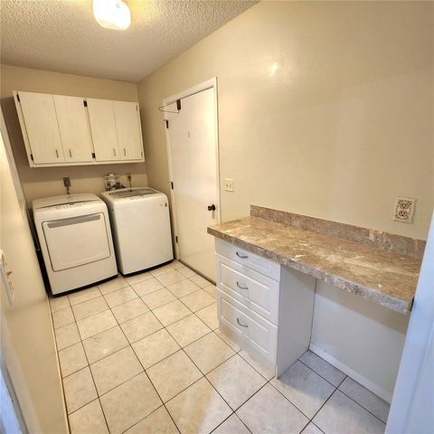 49 SANDSTONE CIRCLE, Venice, FL 34293