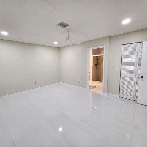 49 SANDSTONE CIRCLE, Venice, FL 34293