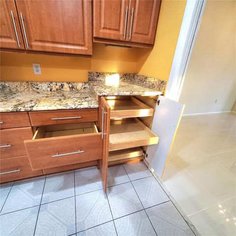 49 SANDSTONE CIRCLE, Venice, FL 34293