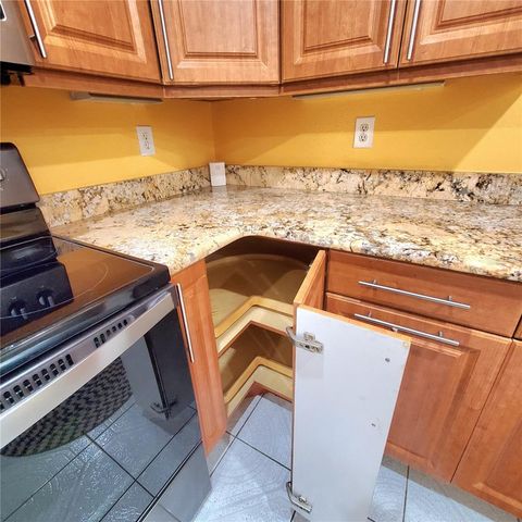 49 SANDSTONE CIRCLE, Venice, FL 34293