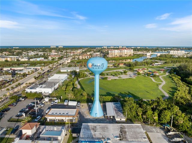 49 SANDSTONE CIRCLE, Venice, FL 34293