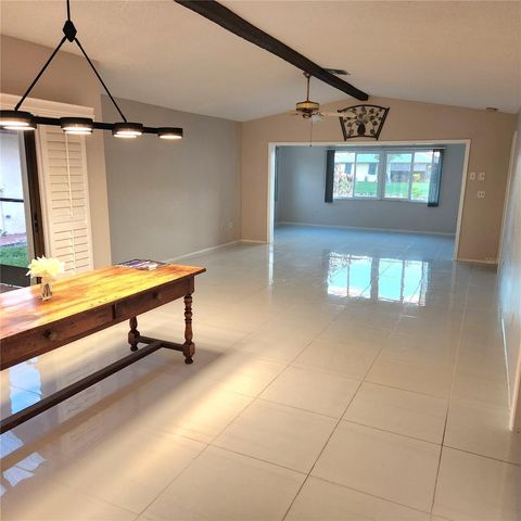 49 SANDSTONE CIRCLE, Venice, FL 34293