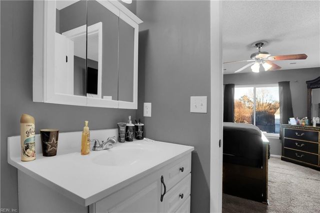 4088 Sherman Oaks AVE, Virginia Beach, VA 23456