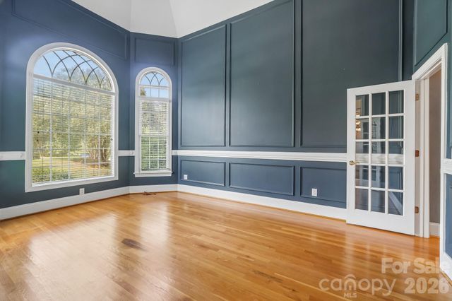 5505 Hickory Leaf Court, Mount Holly, NC 28120