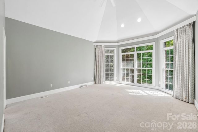 5505 Hickory Leaf Court, Mount Holly, NC 28120