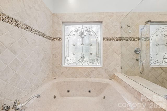 5505 Hickory Leaf Court, Mount Holly, NC 28120